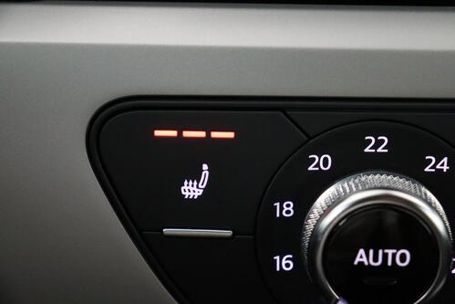 AUDI A4 AVANT 30 2.0 TDI + CARPLAY + GPS + PDC + LEDER + ALU 17