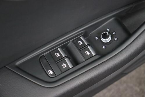 AUDI A4 AVANT 2.0 TSI S-LINE S-TRONIC + GPS + PDC + LEDER + ALU 