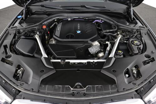 BMW 518 DA BERLINE + CARPLAY + GPS + CAMERA + PDC + CRUISE + LEDER + ALU