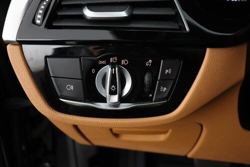 BMW 518 DA BERLINE + CARPLAY + GPS + CAMERA + PDC + CRUISE + LEDER + ALU