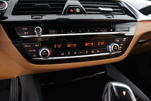 BMW 518 DA BERLINE + CARPLAY + GPS + CAMERA + PDC + CRUISE + LEDER + ALU