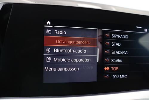 BMW 330 xDRIVE iA M-SPORT + GPS + CAMERA + PDC + CRUISE + SCHUIFDAK + LEDER + ALU