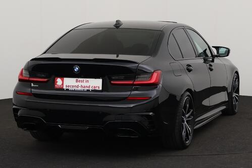 BMW 330 xDRIVE iA M-SPORT + GPS + CAMERA + PDC + CRUISE + SCHUIFDAK + LEDER + ALU