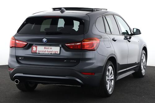 BMW X1 xDRIVE 25e iA + CARPLAY + GPS + CAMERA + PDC + CRUISE + PANO + ALU