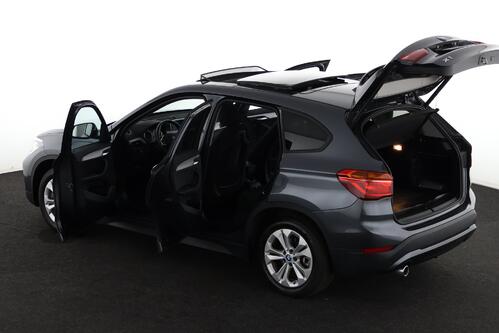 BMW X1 xDRIVE 25e iA + CARPLAY + GPS + CAMERA + PDC + CRUISE + PANO + ALU