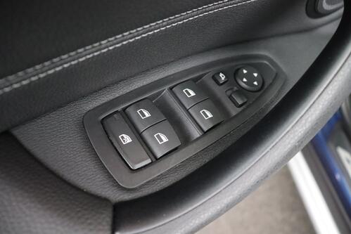 BMW X1 X-LINE 20 iA  M-SPORT+ GPS + CAMERA + PDC + CRUISE (ACC) + PANO DAK  + HALF/LEDER + ALU 