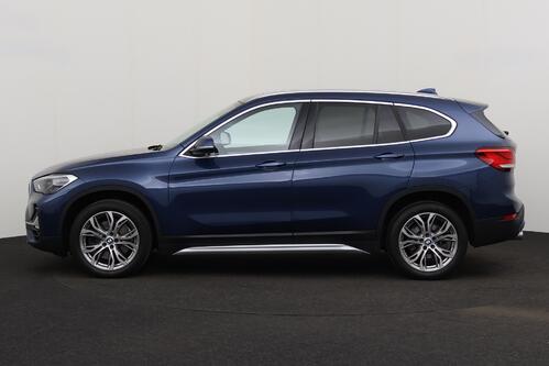 BMW X1 X-LINE 20 iA  M-SPORT+ GPS + CAMERA + PDC + CRUISE (ACC) + PANO DAK  + HALF/LEDER + ALU 