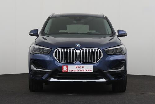 BMW X1 X-LINE 20 iA  M-SPORT+ GPS + CAMERA + PDC + CRUISE (ACC) + PANO DAK  + HALF/LEDER + ALU 