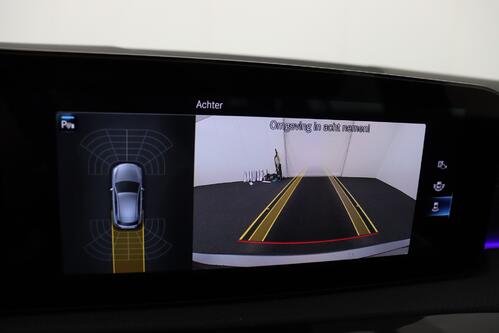 MERCEDES-BENZ A  250 e BUS. SOLUTION IA 8G-DCT + GPS + LEDER + CAMERA + PDC + CRUISE (ACC) + ALU 17