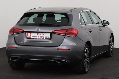 MERCEDES-BENZ A  250 e BUS. SOLUTION IA 8G-DCT + GPS + LEDER + CAMERA + PDC + CRUISE (ACC) + ALU 17