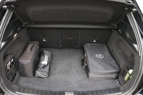 MERCEDES-BENZ GLA 250 e IA LUXURY LINE PHEV + CARPLAY + GPS + CAMERA + PDC + CRUISE + HALF-LEDER + ALU 18