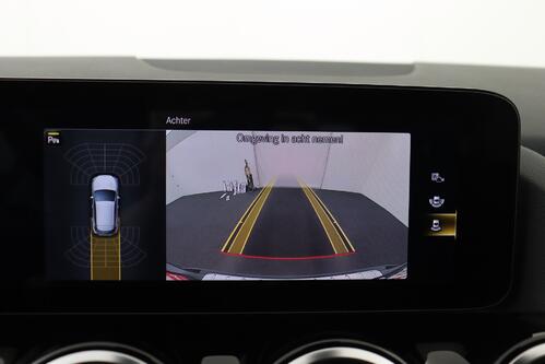 MERCEDES-BENZ GLA 250 e IA LUXURY LINE PHEV + CARPLAY + GPS + CAMERA + PDC + CRUISE + HALF-LEDER + ALU 18