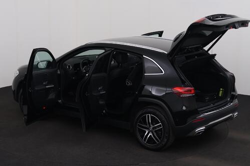 MERCEDES-BENZ GLA 250 e IA LUXURY LINE PHEV + CARPLAY + GPS + CAMERA + PDC + CRUISE + HALF-LEDER + ALU 18