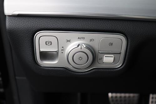 MERCEDES-BENZ GLE 350 De AMG-LINE + GPS + CAMERA + PDC + CRUISE + PANO + LEDER/ALCANTARA + ALU 