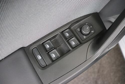 SEAT Leon ST MOVE 1.0 TSI + CARPLAY + GPS + PDC + ALU 