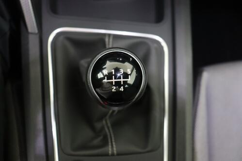 SEAT Leon ST MOVE 1.0 TSI + CARPLAY + GPS + PDC + ALU 