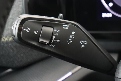 SKODA Kodiaq 1.5 TSI DSG + 7PL. + CARPLAY + CAMERA + PDC + CRUISE