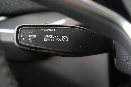 SKODA Kodiaq 1.5 TSI DSG + 7PL. + CARPLAY + CAMERA + PDC + CRUISE 