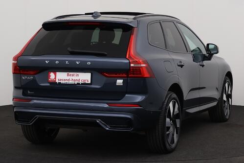 VOLVO XC60 PLUS DARK 2.0T8 RECHARGE GEARTRONIC PHEV + CARPLAY + GPS + CAMERA + PDC + CRUISE (ACC) + PANO + LEDER + ALU 20