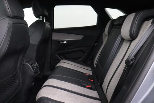 PEUGEOT 3008 GT 1.6 PURETECH HYBRID e-EAT8 + A/T + GPS + CARPLAY + HALF/LEDER + CAMERA + PDC + CRUISE + ALU 18 + TREKHAAK 