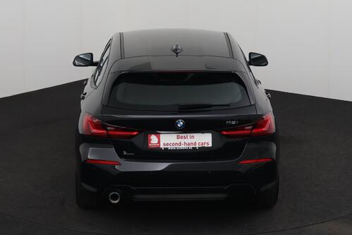 BMW 118  iA ADVANTAGE + CARPLAY + GPS + CAMERA + PDC + CRUISE + ALU 