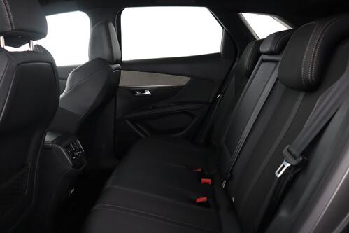 PEUGEOT 3008 GT-LINE 1.2 PURETECH  EAT8 + CARPLAY + GPS + CAMERA + PDC + CRUISE (ACC) + ALU 