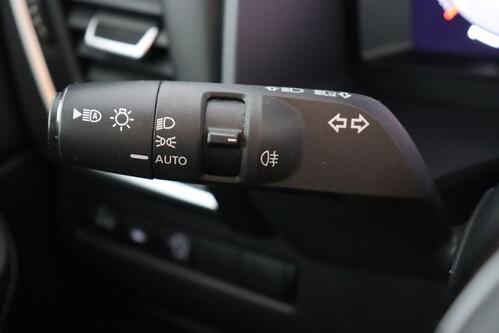 NISSAN Qashqai  TEKNA 1.3 T-GDI + GPS + CARPLAY + CAMERA + PDC + CRUISE(ACC) + PANO DAK + ALU 