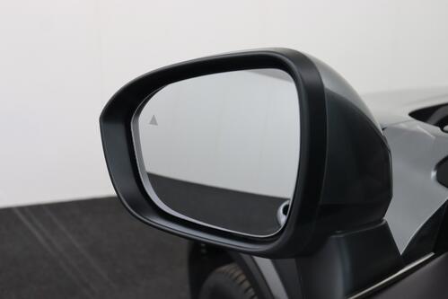 NISSAN Qashqai 1.3 TEKNA MHEV + CARPLAY + GPS + CAMERA + PDC + CRUISE (ACC) + PANO + ALU 