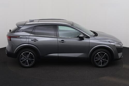 NISSAN Qashqai 1.3 TEKNA MHEV + CARPLAY + GPS + CAMERA + PDC + CRUISE (ACC) + PANO + ALU 