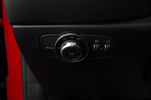 ALFA ROMEO Tonale 1.5 i MHEV + GPS + CAMERA + PDC + CRUISE (ACC) + HALF-LEDER + ALU 