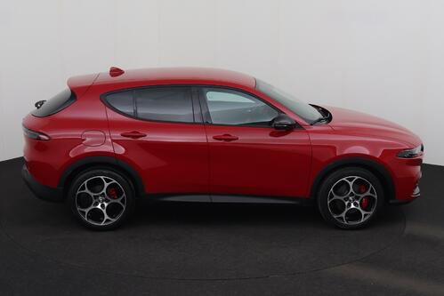 ALFA ROMEO Tonale 1.5 i MHEV + GPS + CAMERA + PDC + CRUISE (ACC) + HALF-LEDER + ALU 