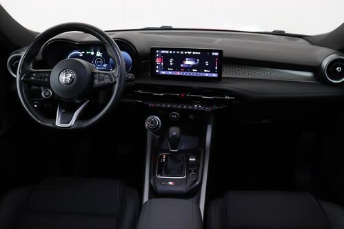ALFA ROMEO Tonale 1.5 i MHEV + GPS + CAMERA + PDC + CRUISE (ACC) + HALF-LEDER + ALU 