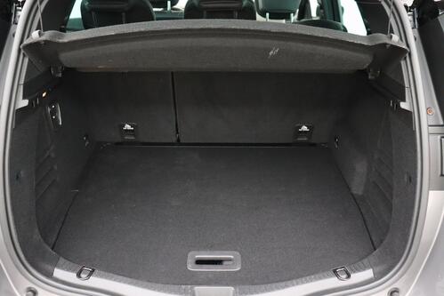 RENAULT Scenic 1.3 TCE + GPS + CAMERA + PDC + CRUISE + ALU 20