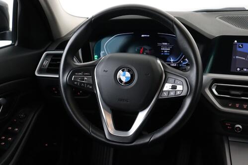 BMW 320 e IA TOURING ADVANTAGE + CARPLAY + GPS + CAMERA + PDC + CRUISE + ALU
