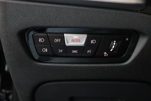 BMW 320 e IA TOURING ADVANTAGE + CARPLAY + GPS + CAMERA + PDC + CRUISE + ALU