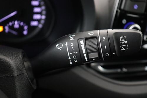 HYUNDAI i30 SW SMART 1.0 T-GDI 7DCT + CARPLAY + CAMERA + PDC + ALU 