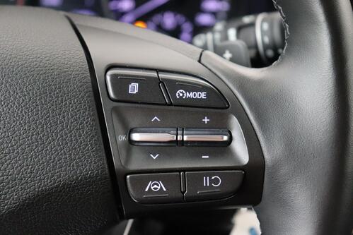 HYUNDAI i30 SW SMART 1.0 T-GDI 7DCT + CARPLAY + CAMERA + PDC + ALU 