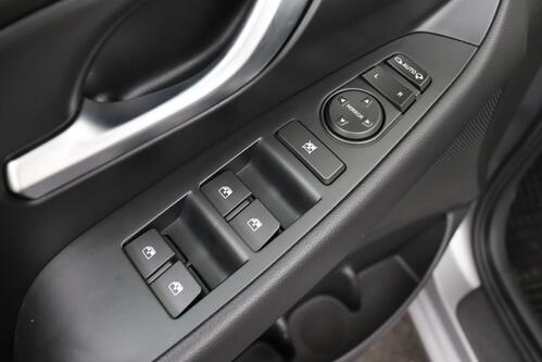 HYUNDAI i30 SW SMART 1.0 T-GDI 7DCT + CARPLAY + CAMERA + PDC + ALU 