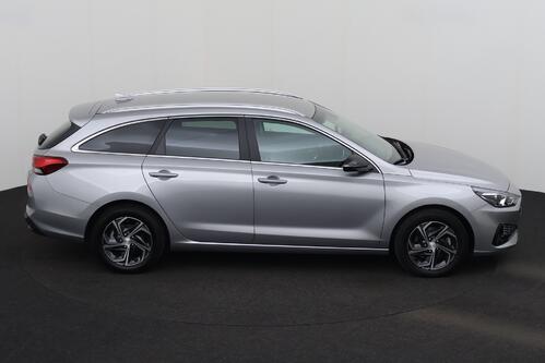 HYUNDAI i30 SW SMART 1.0 T-GDI 7DCT + CARPLAY + CAMERA + PDC + ALU 