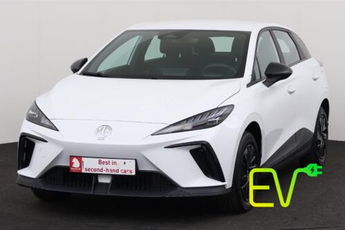 MG MG4 STANDARD 51 kWh + A/T + CARPLAY + PDC