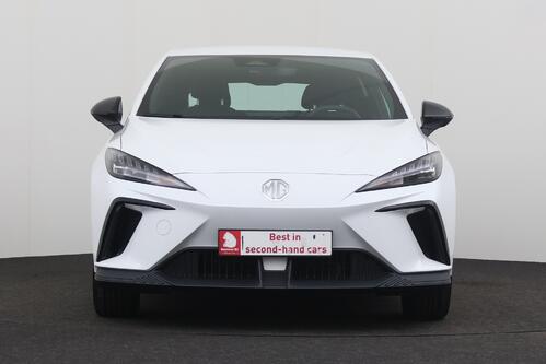MG MG4 STANDARD 51 kWh + A/T + CARPLAY + PDC