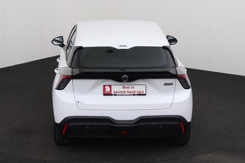 MG MG4 STANDARD 51 kWh + A/T + CARPLAY + PDC