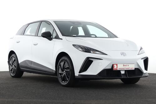 MG MG4 STANDARD 51 kWh + A/T + CARPLAY + PDC