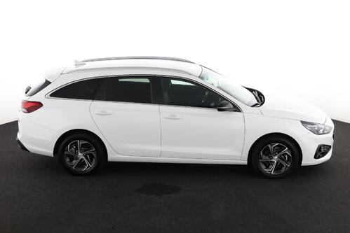 HYUNDAI i30 SW SMART 1.0 T-GDI 7DCT + CARPLAY + CAMERA + PDC + CRUISE + ALU 16