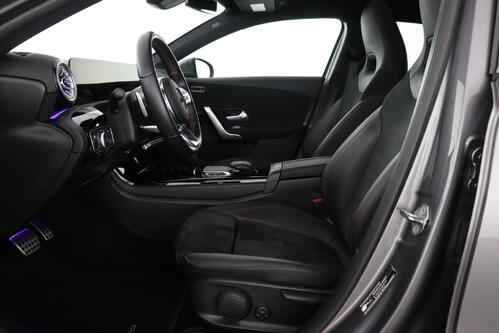 MERCEDES-BENZ A  250 e iA  AMG-LINE + CARPLAY + GPS + CAMERA + PDC + CRUISE (ACC) + PANO + LEDER/ALCANTARA + ALU 