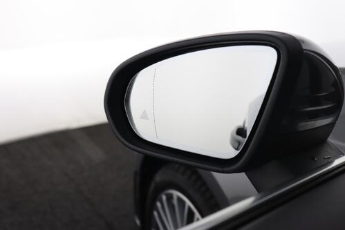 MERCEDES-BENZ A  250 e iA  AMG-LINE + CARPLAY + GPS + CAMERA + PDC + CRUISE (ACC) + PANO + LEDER/ALCANTARA + ALU 