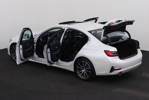 BMW 320 X-DRIVE DA  + GPS + LEDER + CARPLAY + CAMERA + PDC + OPEN DAK + CRUISE (ACC) + ALU 