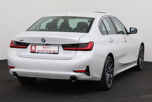 BMW 320 X-DRIVE DA  + GPS + LEDER + CARPLAY + CAMERA + PDC + OPEN DAK + CRUISE (ACC) + ALU 