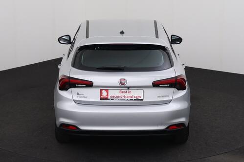 FIAT Tipo  CITY LIFE 1.5i + A/T + CARPLAY + CAMERA + CRUISE + ALU 