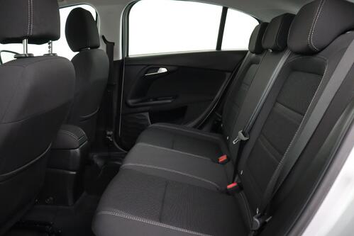 FIAT Tipo  CITY LIFE 1.5i + A/T + CARPLAY + CAMERA + CRUISE + ALU 